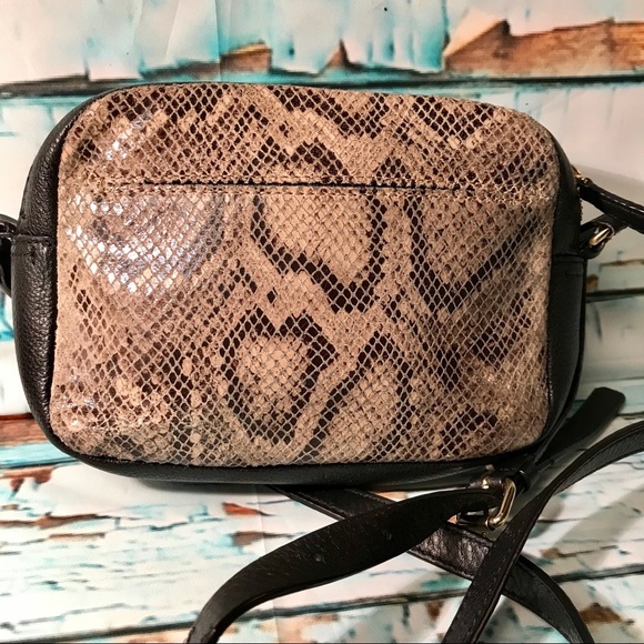 Diane Von Furstenberg Handbags - Diane Von Furstenberg Crossbody Purse Bag
